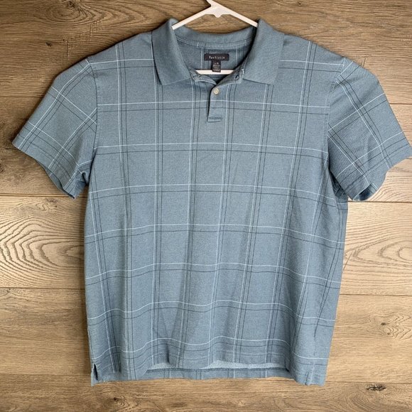 Van Heusen Polo Mens Size L Plaid Short Sleeve Shirts 1 Red & 1 Grey Lot Of 2 - Picture 2 of 15